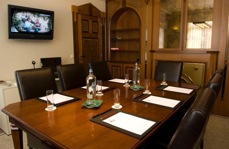 Hotel Bell-X Kortrijk-Wevelgem Εξωτερικό φωτογραφία